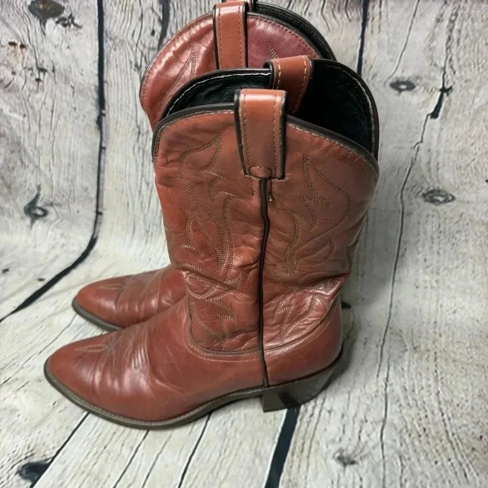 Vintage Laredo Mahogany Leather Cowboy Boots Men’s size 9 EE